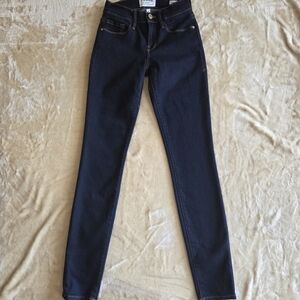 Frame Denim Skinny Jeans in Dark Wash Sz 24
